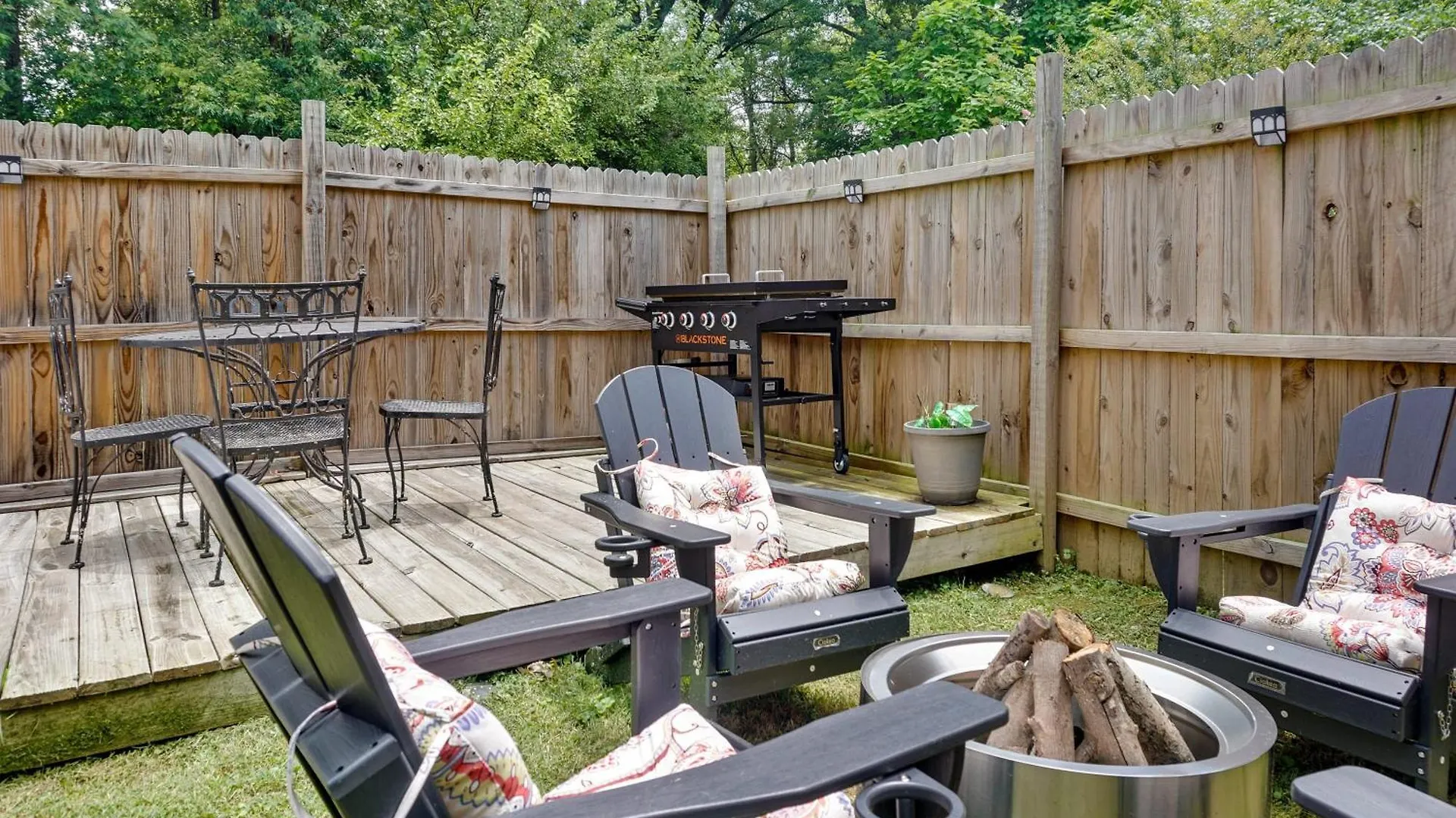 Spacious 4Br Home With Cozy Vibes In Louisville Tatil Evi